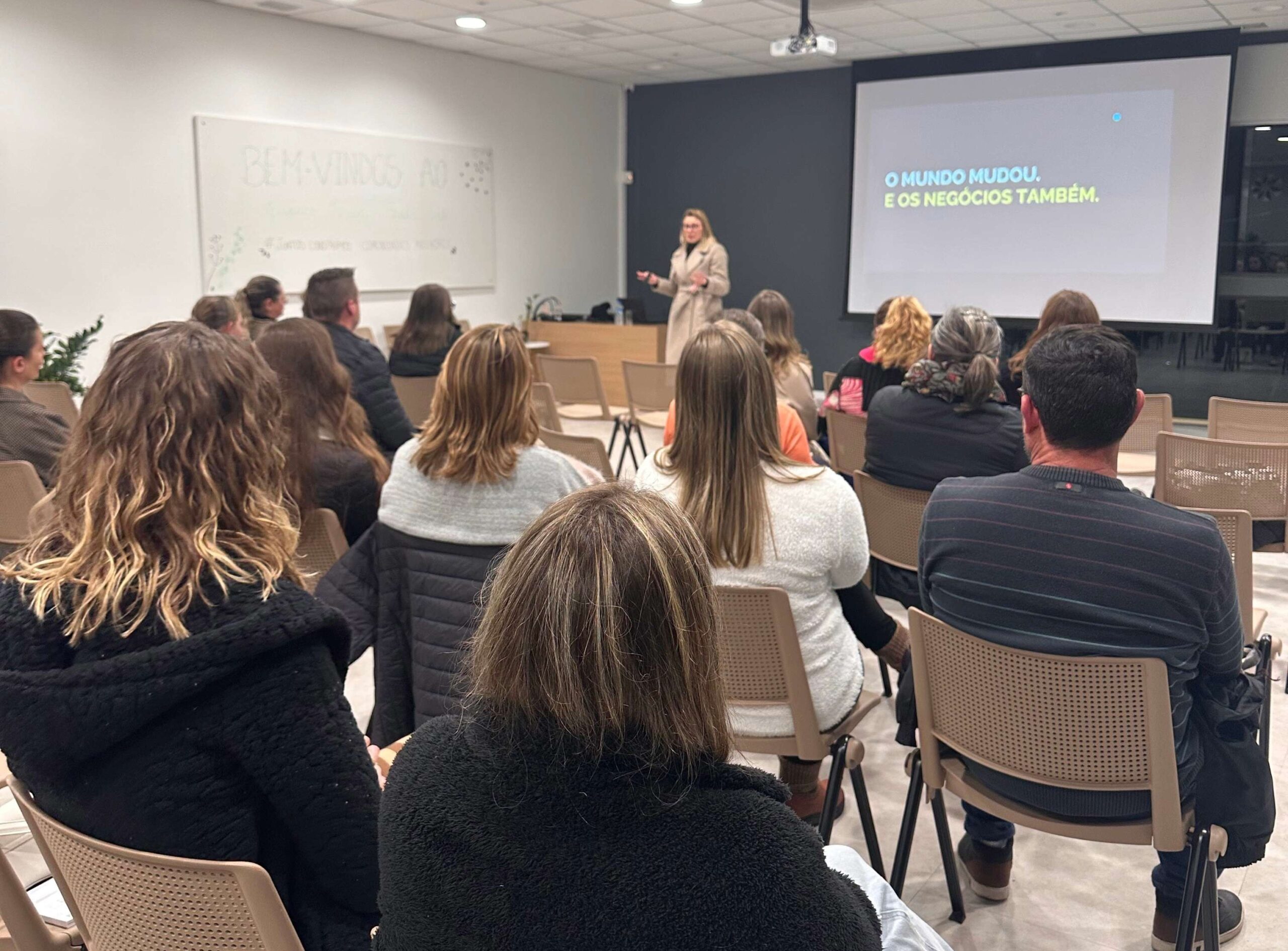 Jornada Empreendedora realiza workshop sobre vendas em redes sociais nesta quinta-feira em Picada Café
