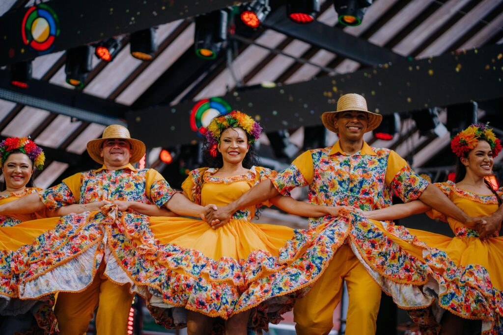 Cia-de-Dancas-Populares-Txai-do-Ceara-8-Copy-1024x683 O acolhimento que faz voltar: Festival Internacional de Folclore transforma visitantes em parte da família