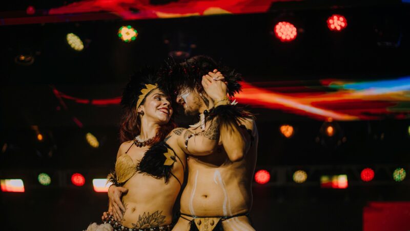 Festival Internacional de Folclore tem desfile de integração e atrações internacionais no fim de semana