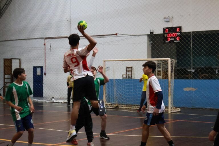 21f59f8a-a439-4683-8d82-d562a9acf90a-Copy-768x512 Início